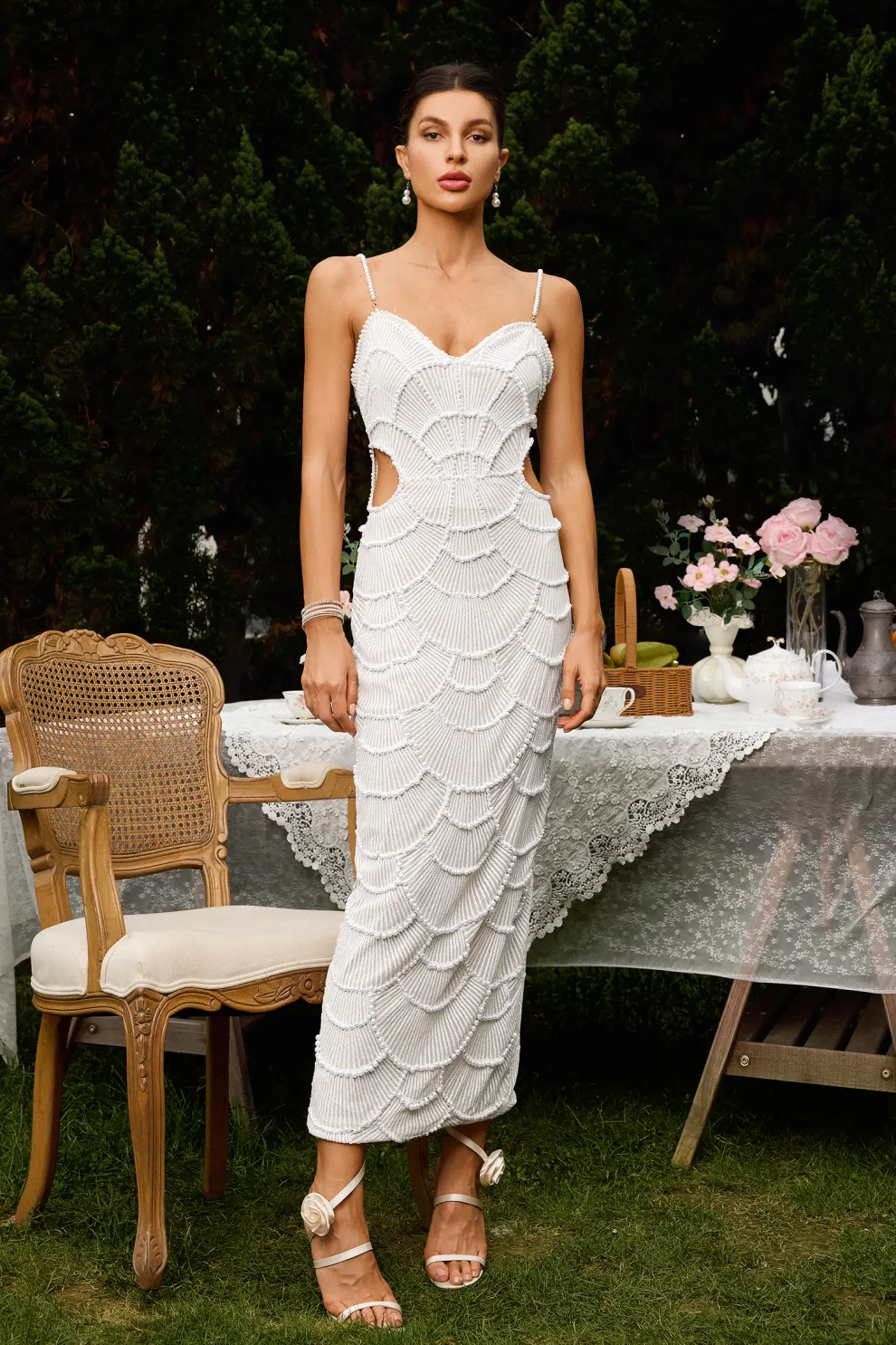 Sira | Hollow Out Camisole Perlen Bankett Abendkleid - Image 6