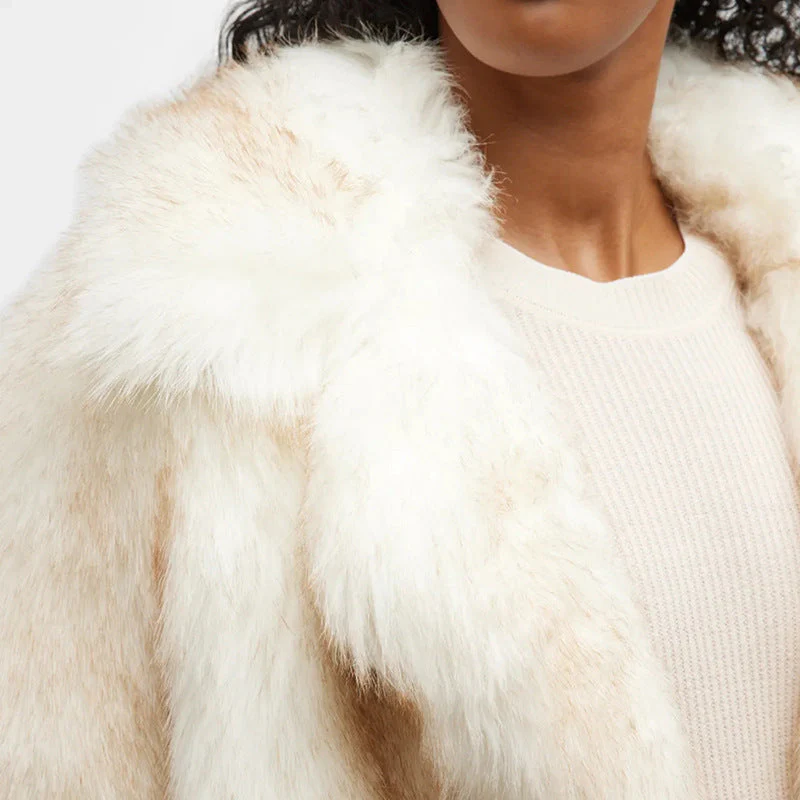Sofía – Luxuriöse Kunstfell Damen Kurzjacke mit Volumenkragen - Image 4