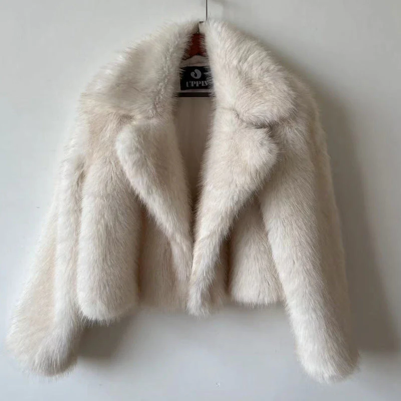 Sofía – Luxuriöse Kunstfell Damen Kurzjacke mit Volumenkragen - Image 8