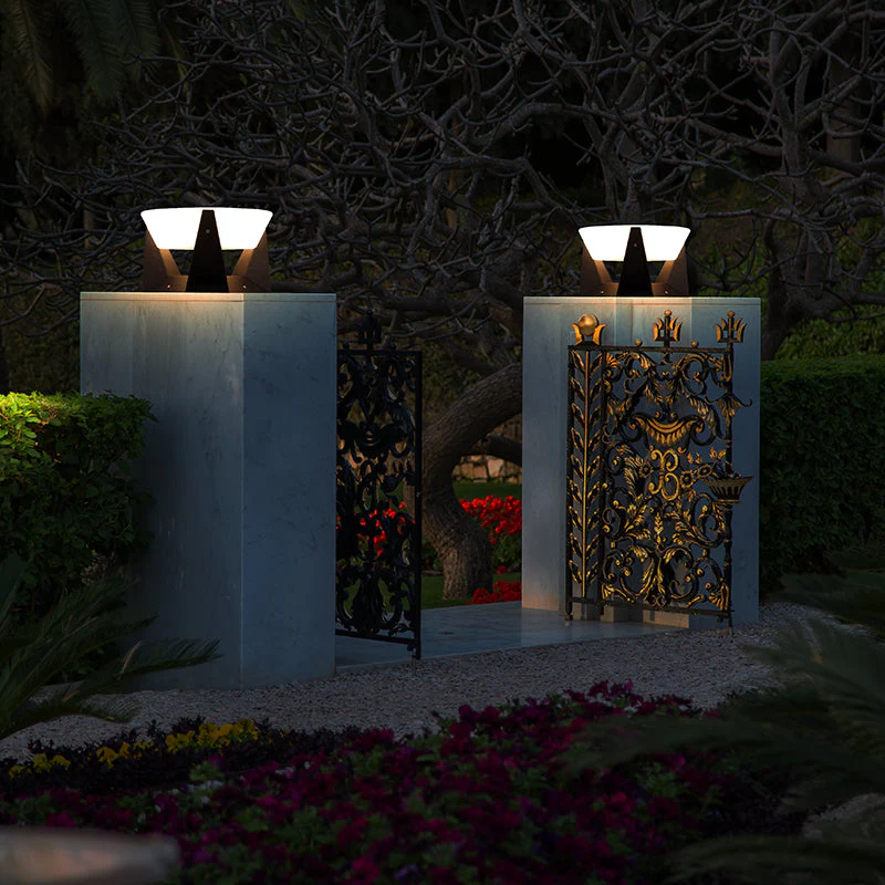 Solarbetriebene LED-Außenlampe mit geometrischem Design - Image 7
