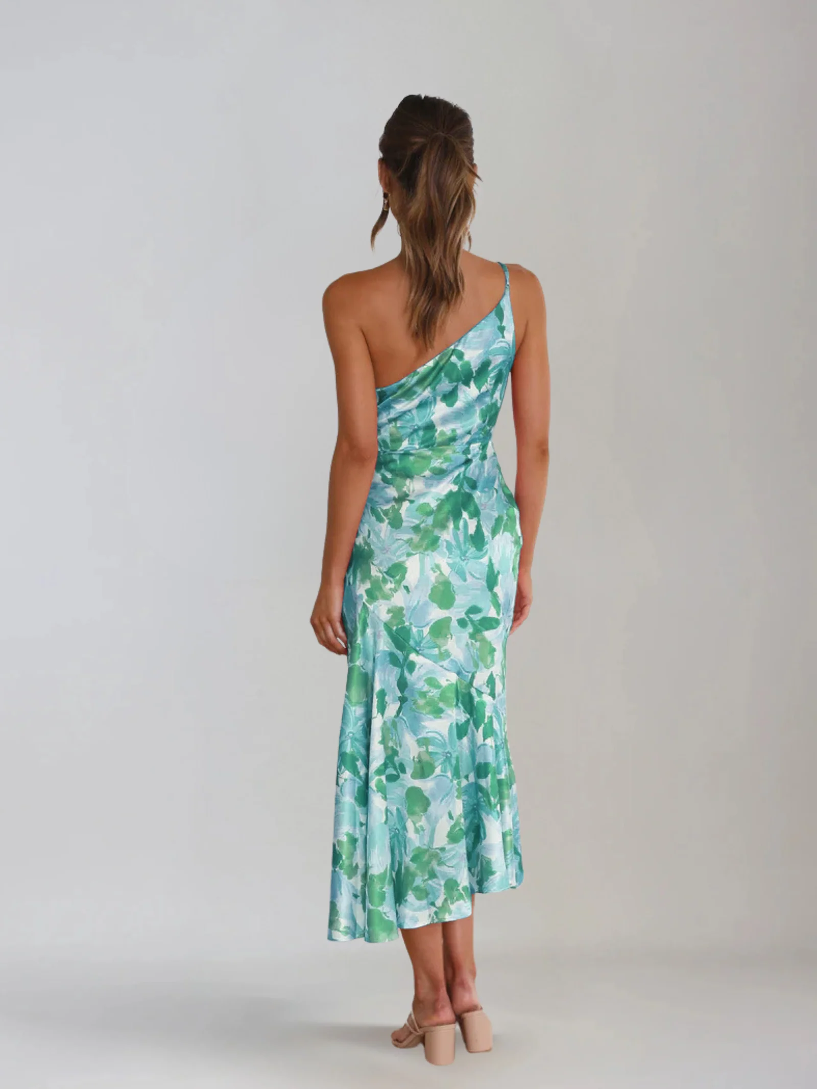 SOLE  | Blumiges Sommerkleid - Image 6