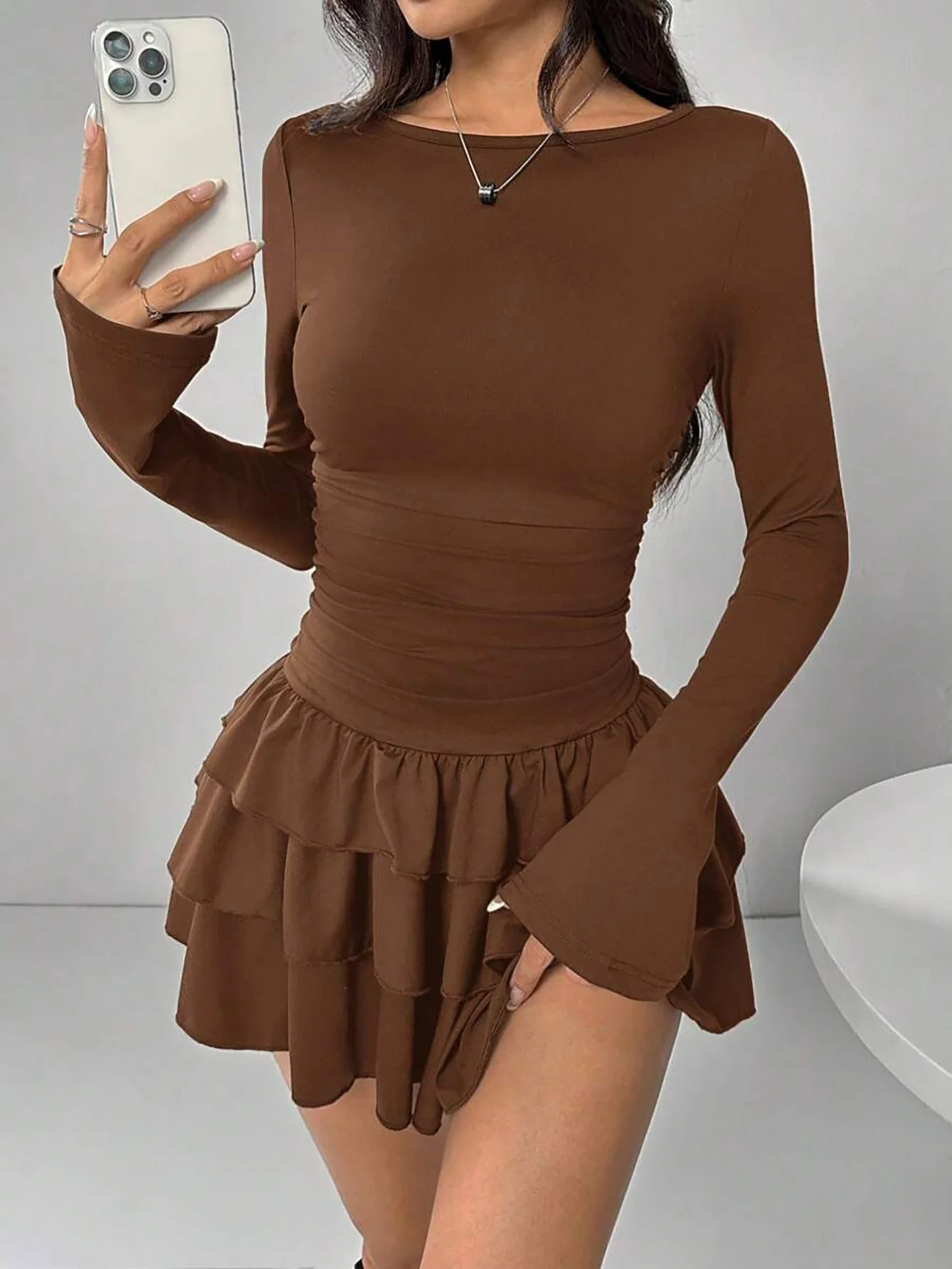 Sorenelle – Stilvolles, lässiges Minikleid - Image 4