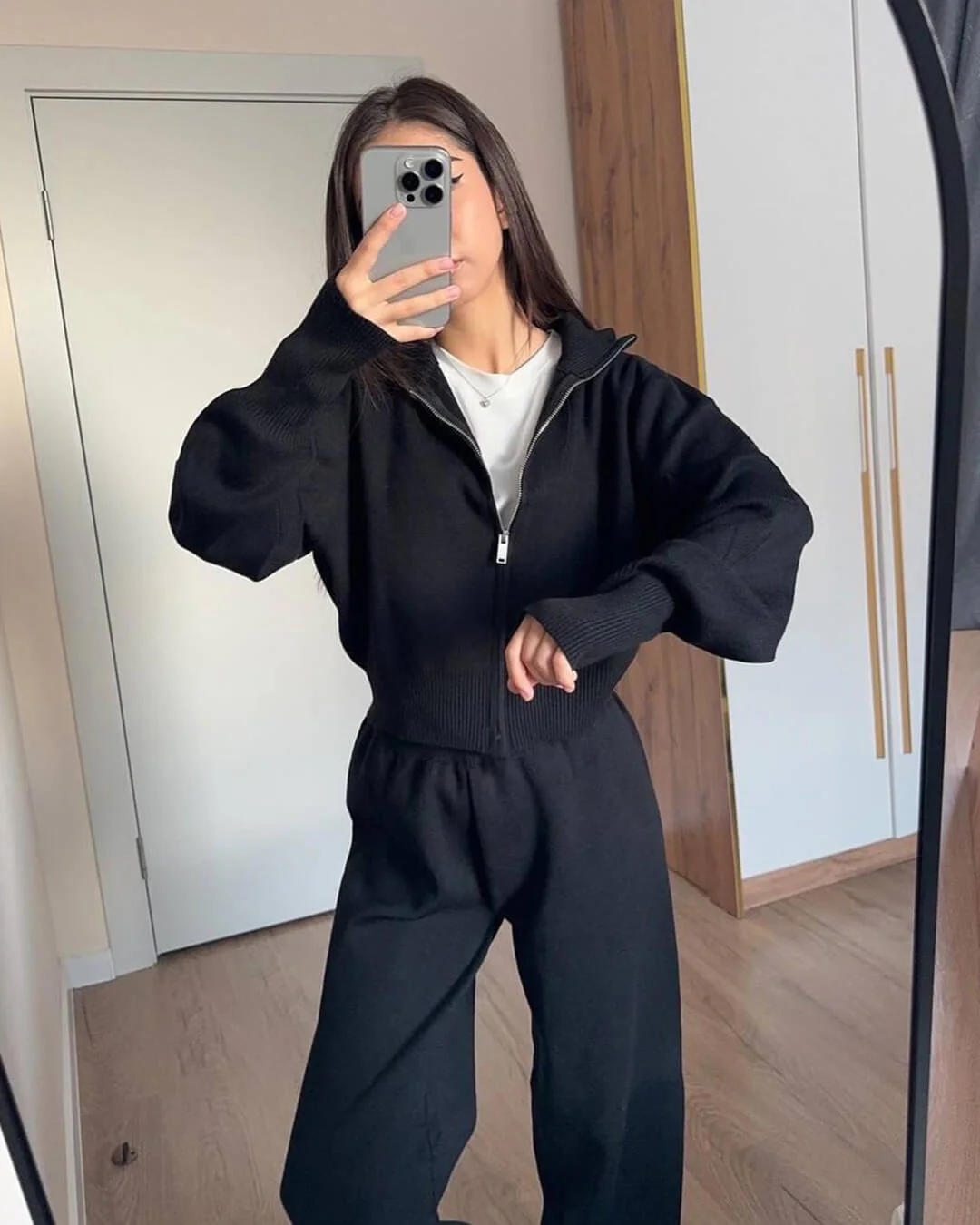 Soria | Damen Strick Set Jacke Mit Reißverschluss - Image 11