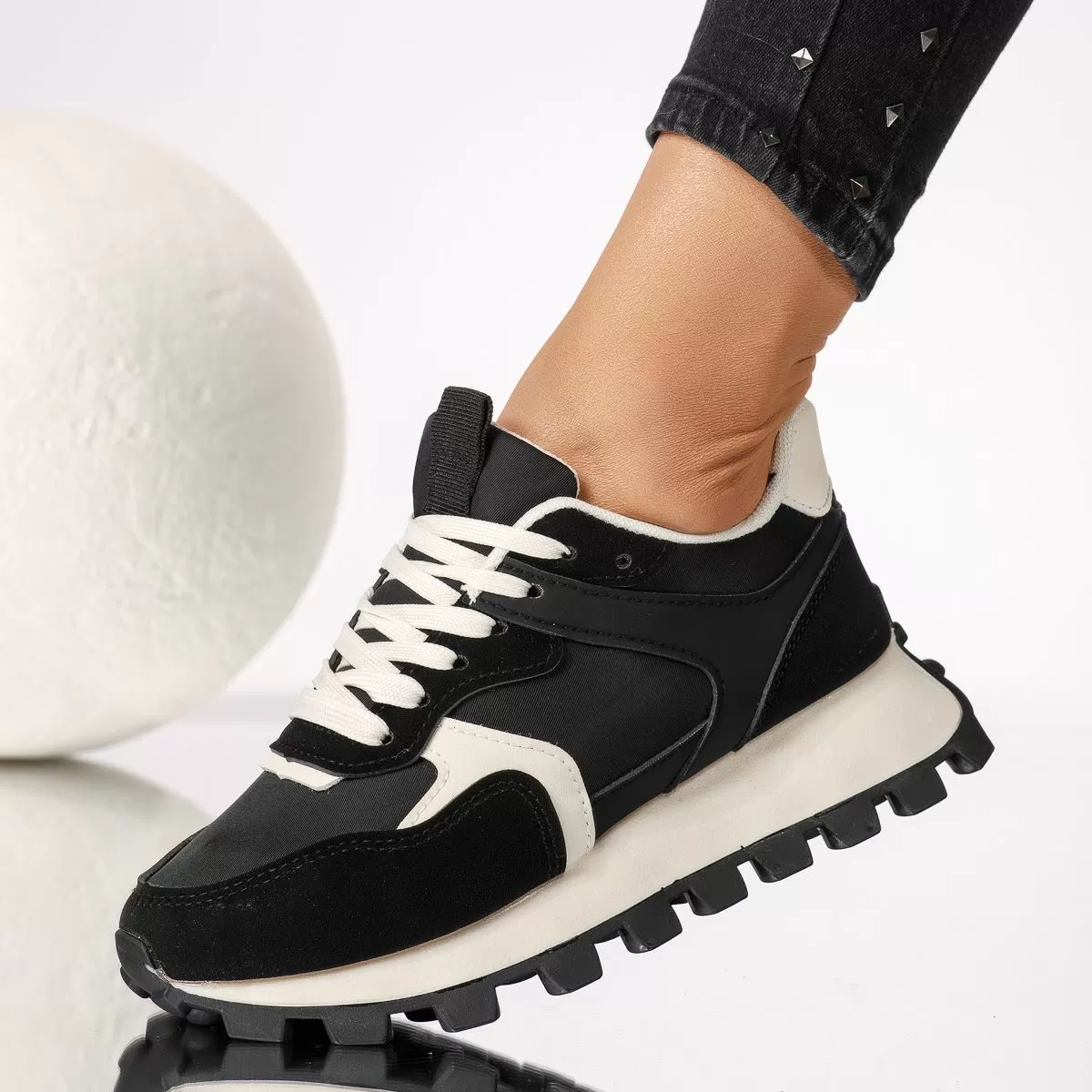 Sportliche Damen Sneaker - Image 4