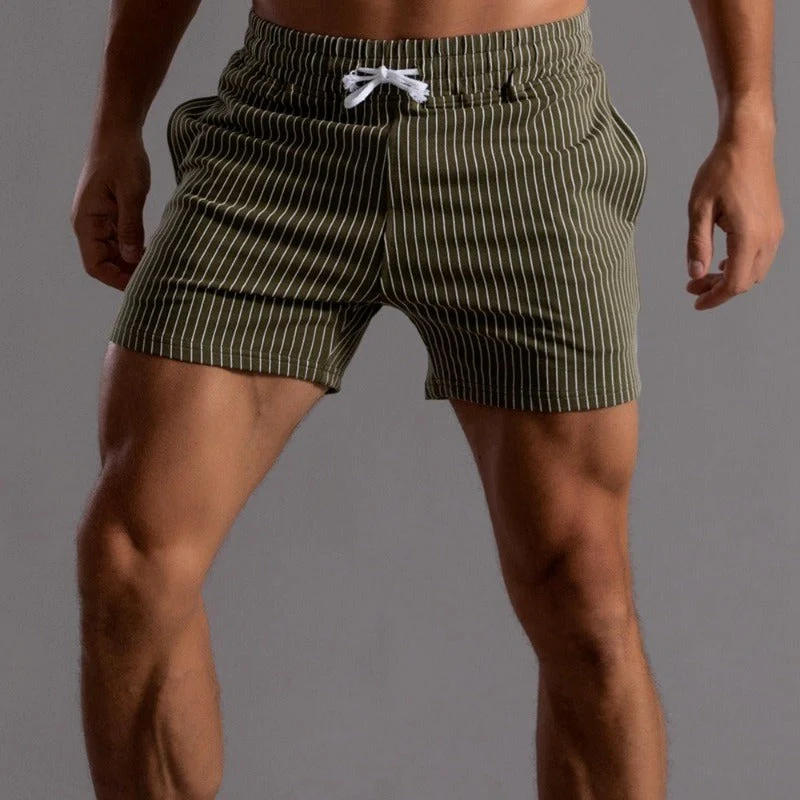 Stilvolle gestreifte Shorts für Herren - Image 13