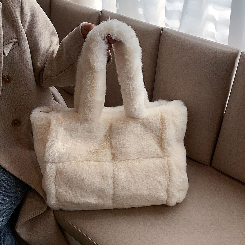 Stilvolle Plüschhandtasche für Damen – vielseitiger Stauraum – Winteraccessoire - Image 4