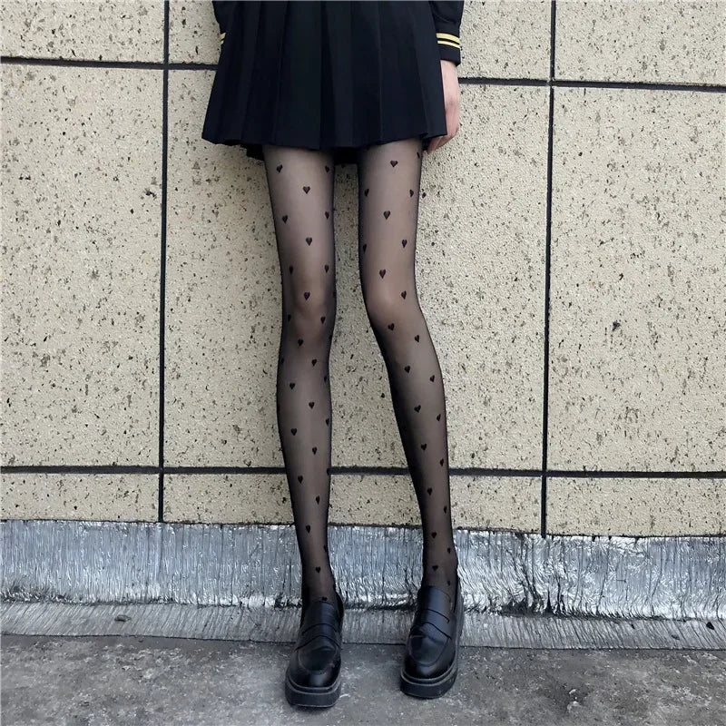Stylische Damen-Strumpfhose im Herz- und Punkt-Stil - Image 10