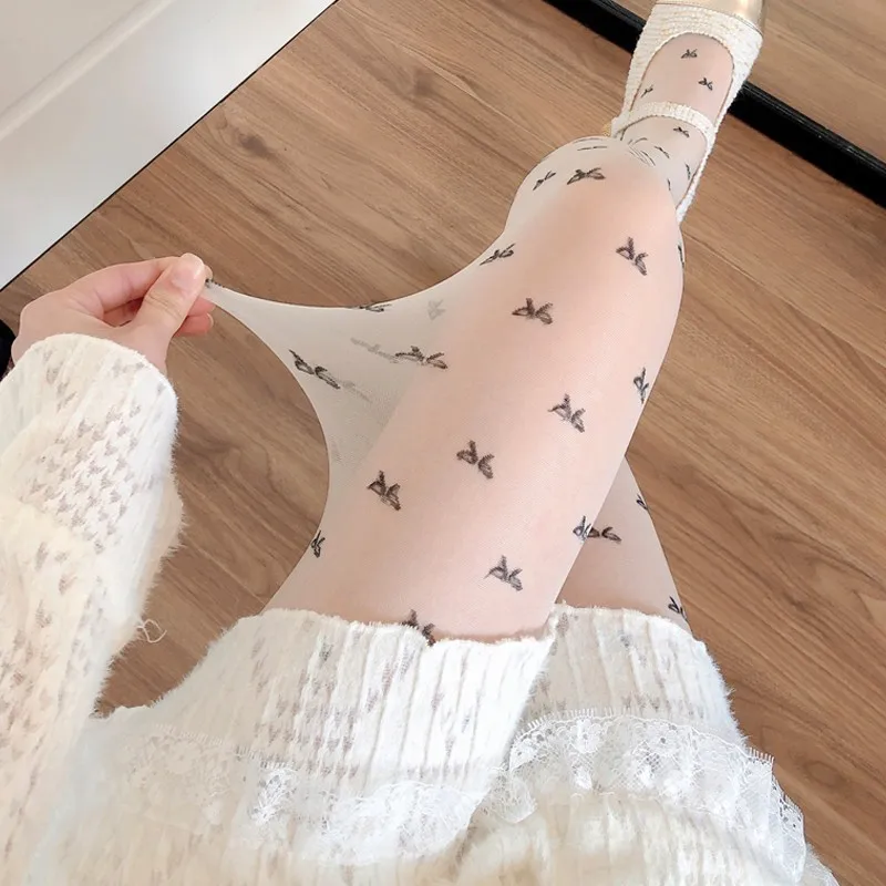 Stylische Damen-Strumpfhose im Herz- und Punkt-Stil - Image 5