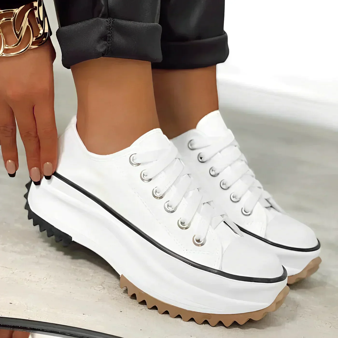 Stylische Turnschuhe für Frauen - Elevina - Image 4
