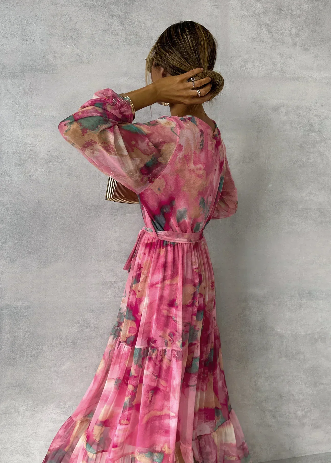 Susanne Damen Fließendes Plissiertes Maxikleid mit Gürtel und Blumenmuster - Image 2