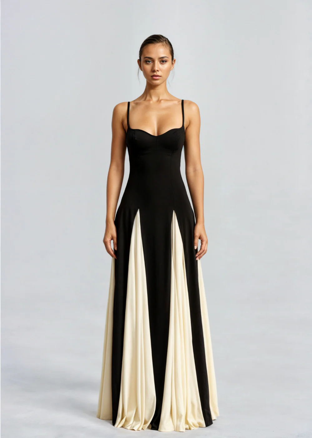 Sylvia | Elegantes Maxikleid - Image 2