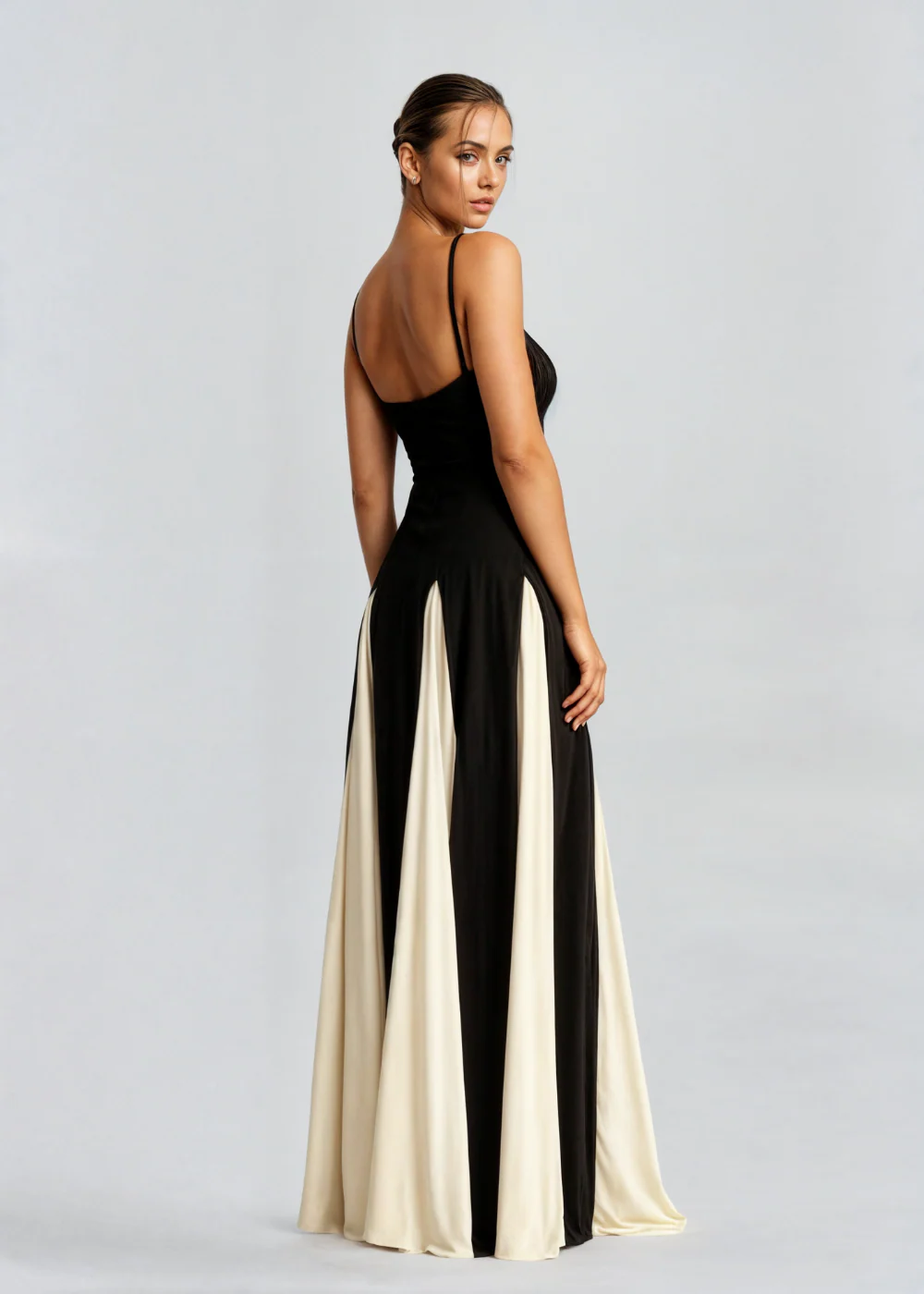 Sylvia | Elegantes Maxikleid - Image 7