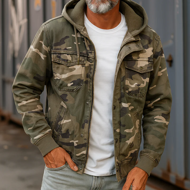 Tarnfarbene Cargo-Jacke mit Kapuze – Robuste und Funktionale Outdoor-Jacke - Image 2