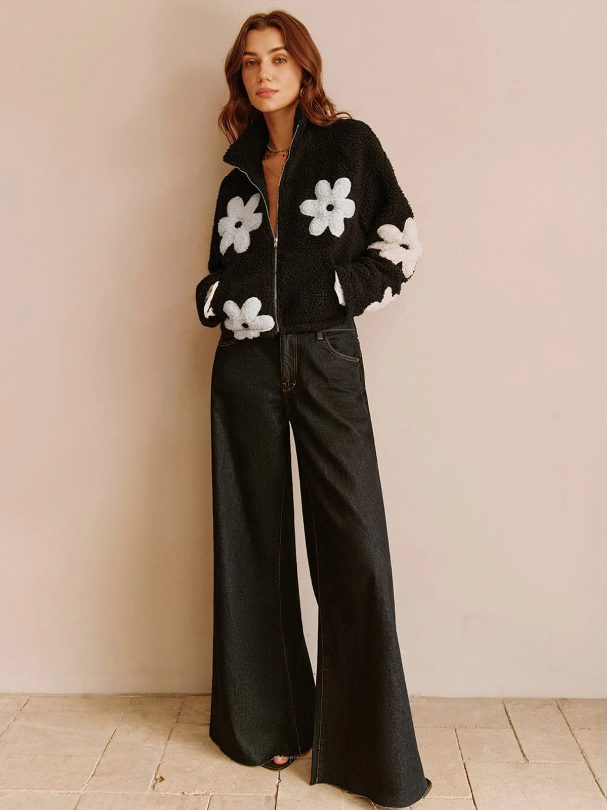 Teddyjacke mit Blumen - ideal für den Frühling 2025 - Image 2