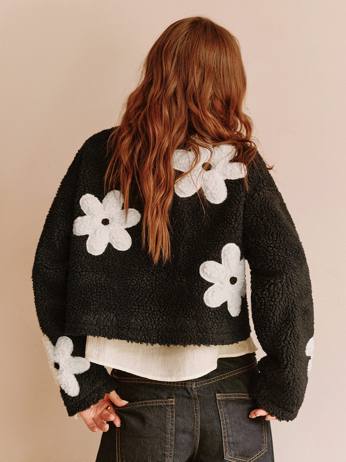 Teddyjacke mit Blumen - ideal für den Frühling 2025 - Image 5