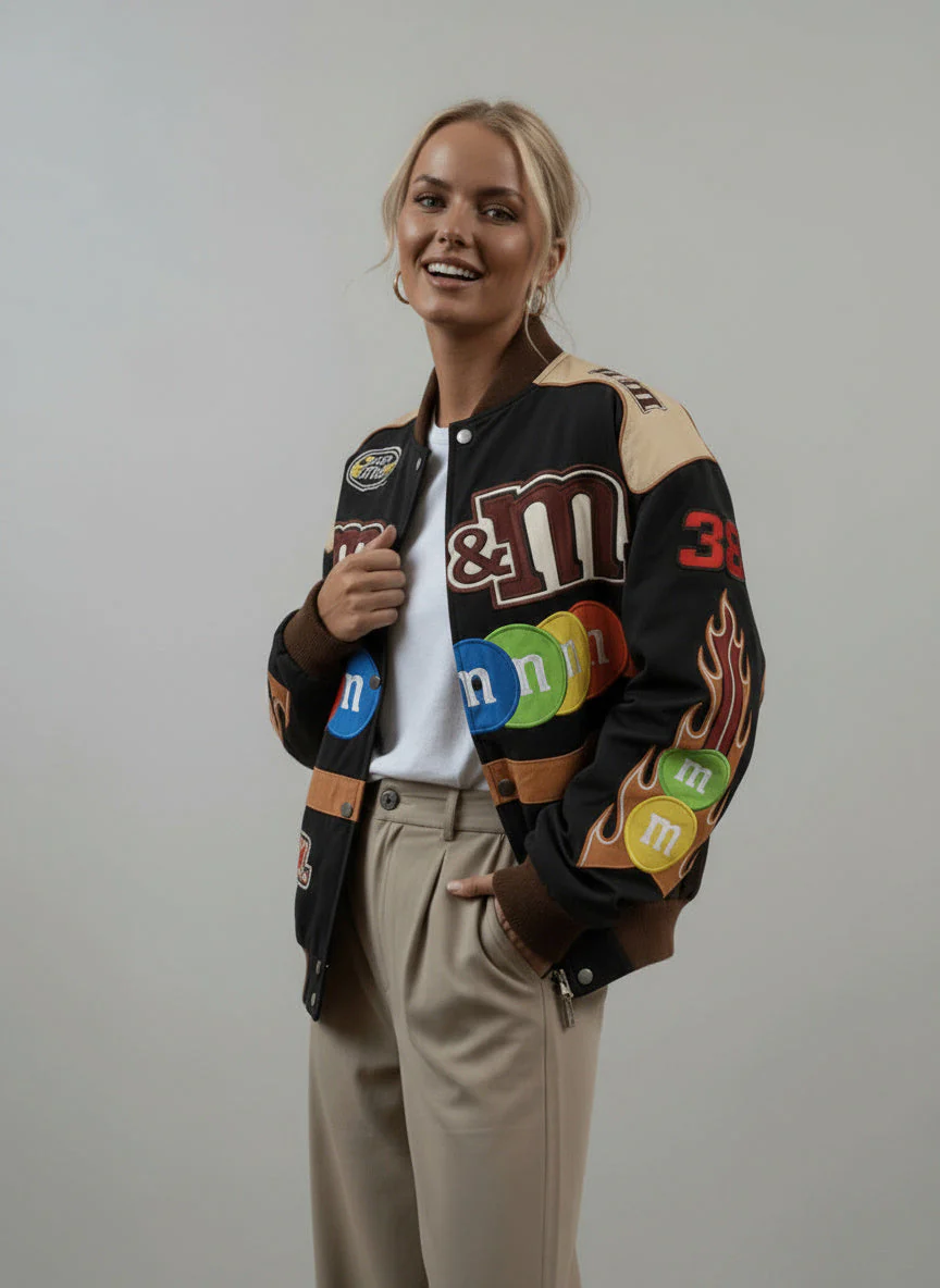 Tessa | Oversize Collegejacke Mit Grafikprint - Image 4