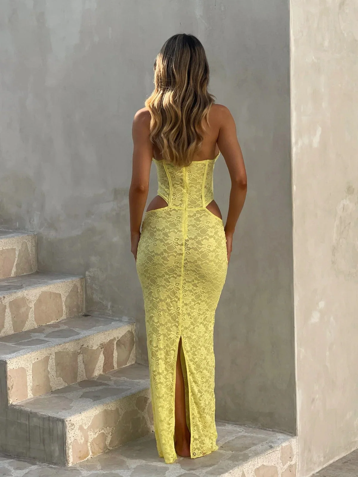 Theodora™ Gewagter Eleganter Schnitt - Image 3