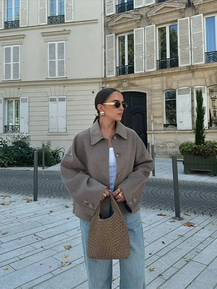 Theresa | Vielseitig kombinierbare elegante Übergangsjacke - Image 8