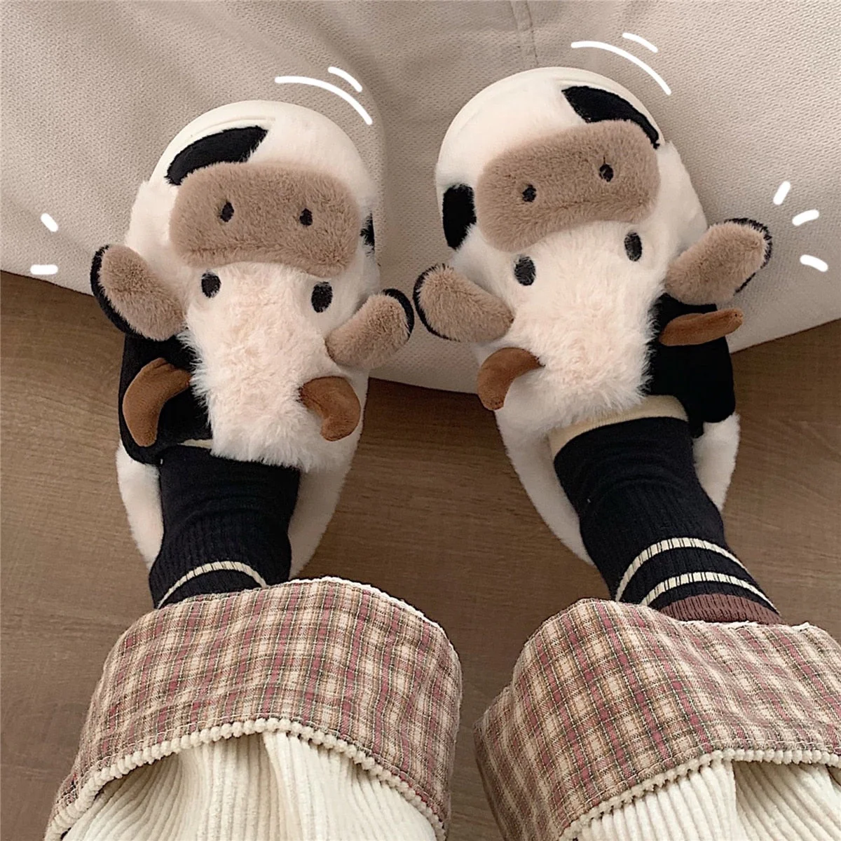 Tierische Plüschpantoffeln für Damen - Image 5