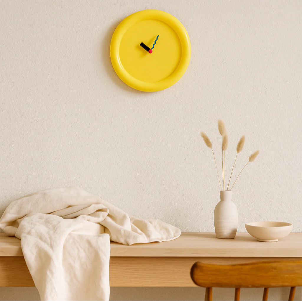 TimePop – Buntes geometrisches Wanduhren im Memphis-Stil mit mutigem künstlerischem Design - Image 2