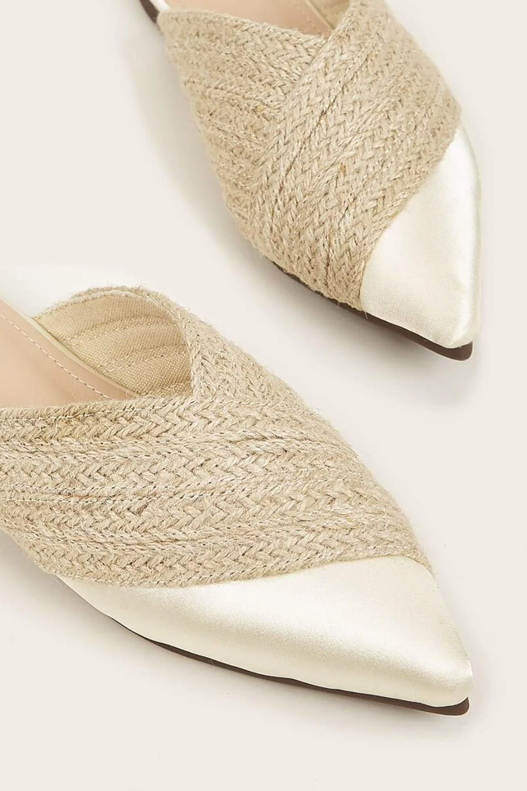 Trendige Espadrille-Mules mit Spitze - Image 3