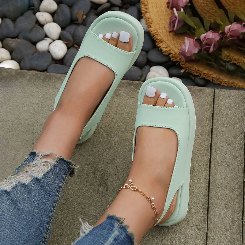 Trina – Stylische Plateausandalen - Image 2