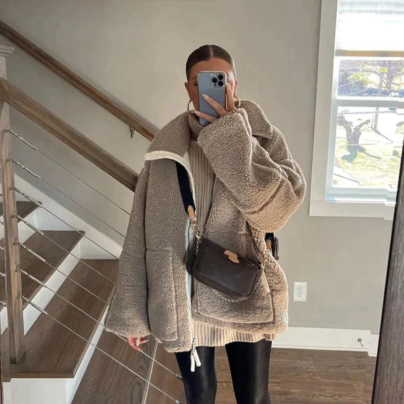 Übergroße Damenjacke aus Wolle mit hohem Kragen und Reißverschluss – trendige Jacke für Streetwear und Freizeitkleidung - Image 3