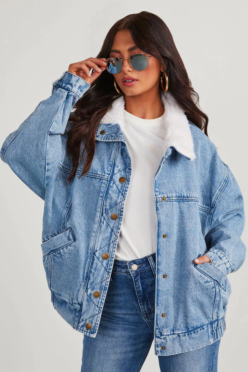 Übergroße Denim-Jacke für Damen - Image 5