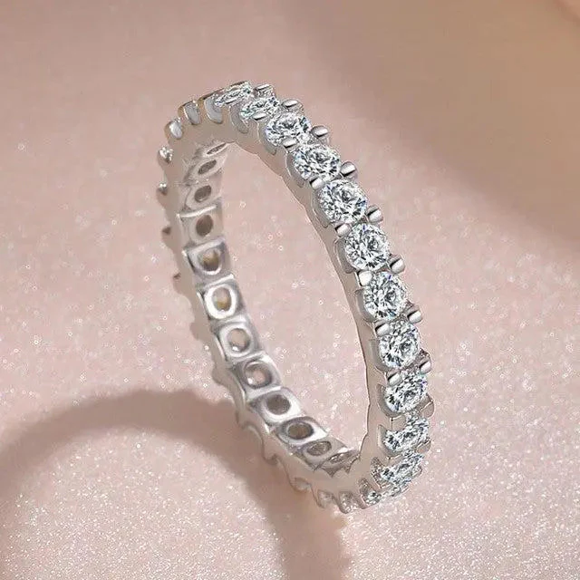 Ulla – Funkelnder Eternity-Ring - Image 2