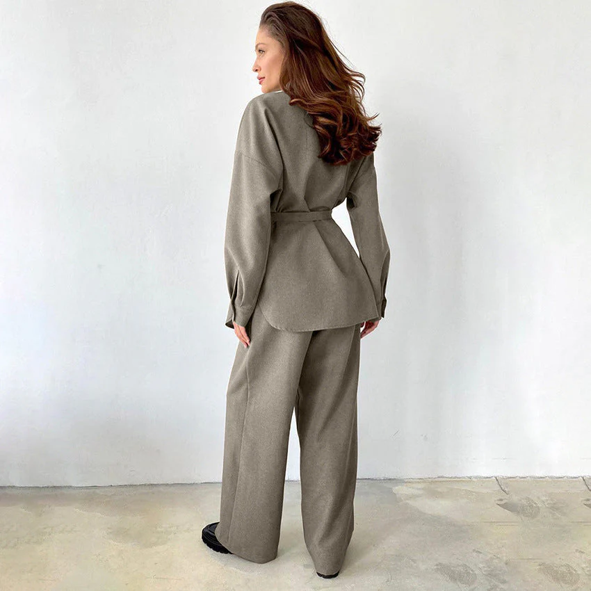 Undine- Damen Elegantes Zweiteiler Set mit leicht Blazer - Image 2