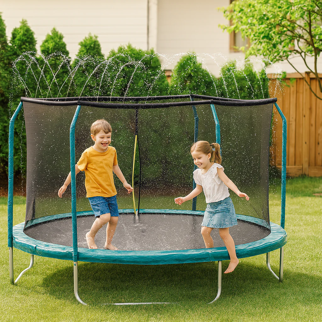 Universelles Trampolin-Sprinklersystem – Schwarzer PVC-Schlauch mit Sprühern für die Kühlung im Freien und das Spielen im Garten - Image 2