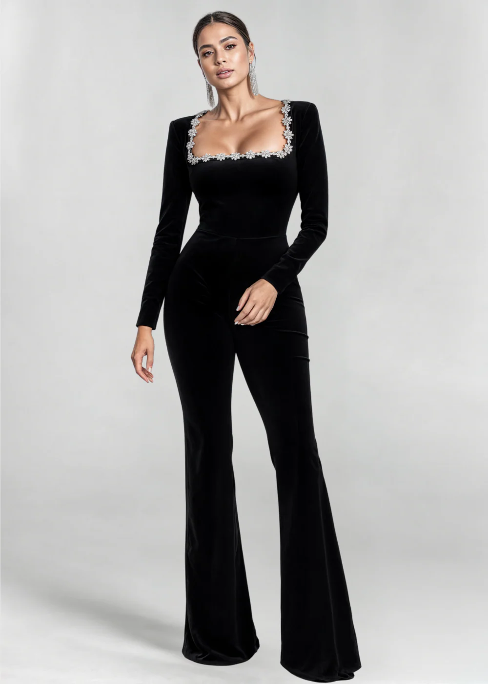 Valeria | Jumpsuit mit detailreichem Ausschnitt - Image 6