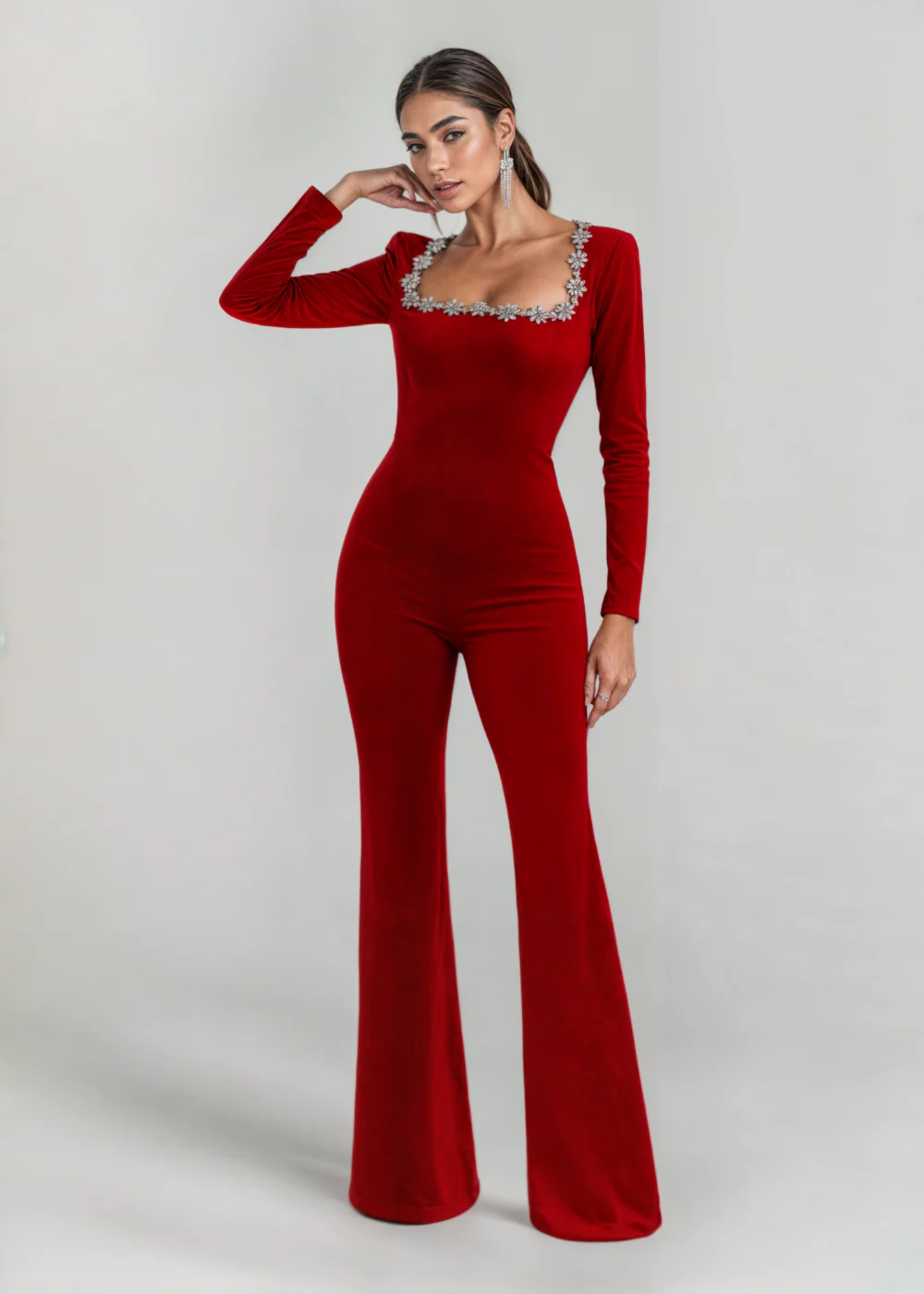 Valeria | Jumpsuit mit detailreichem Ausschnitt - Image 7