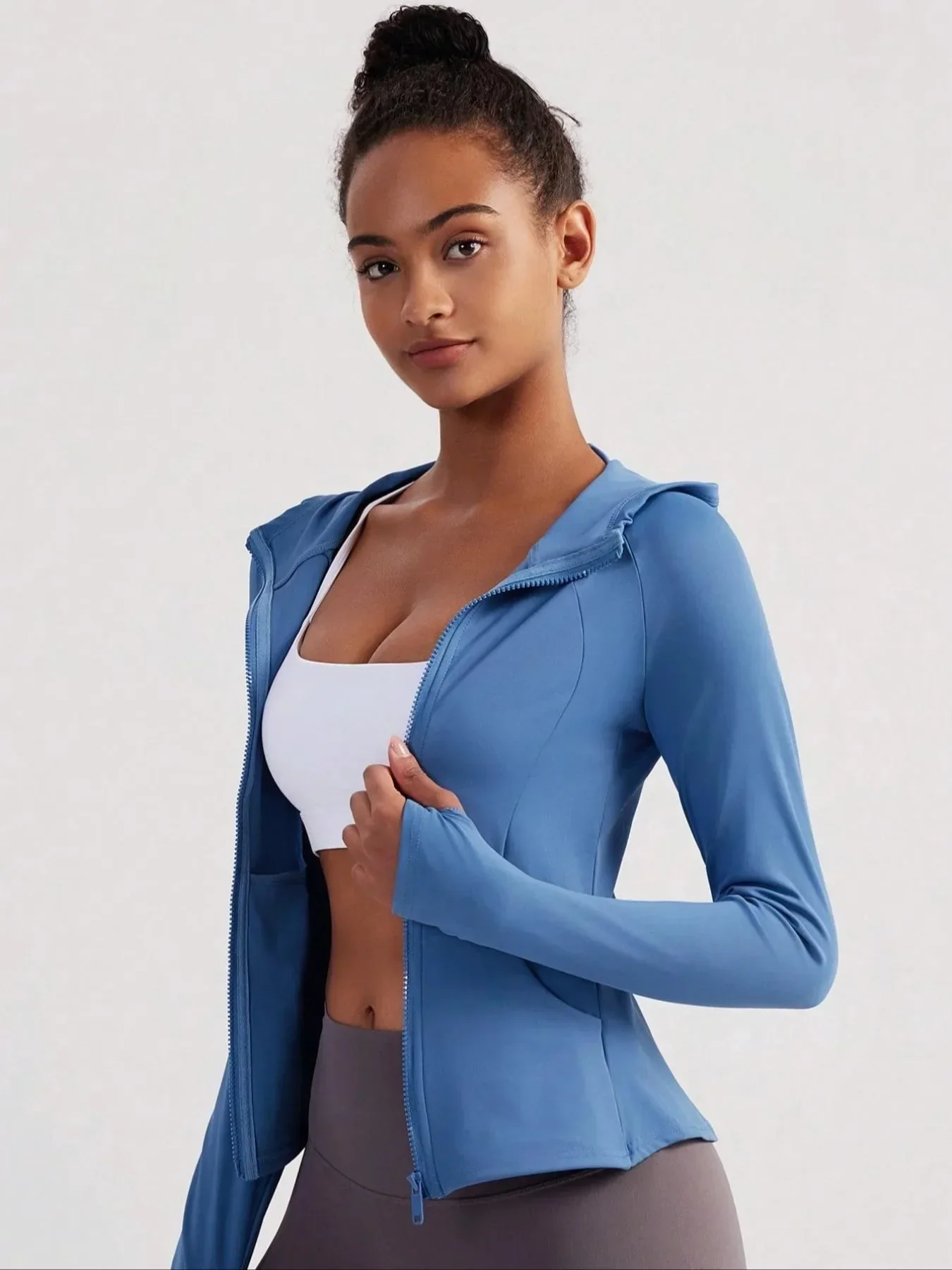 Valtoris | Atmungsaktive Sportjacke Damen für Frühjahr Herbst - Image 7