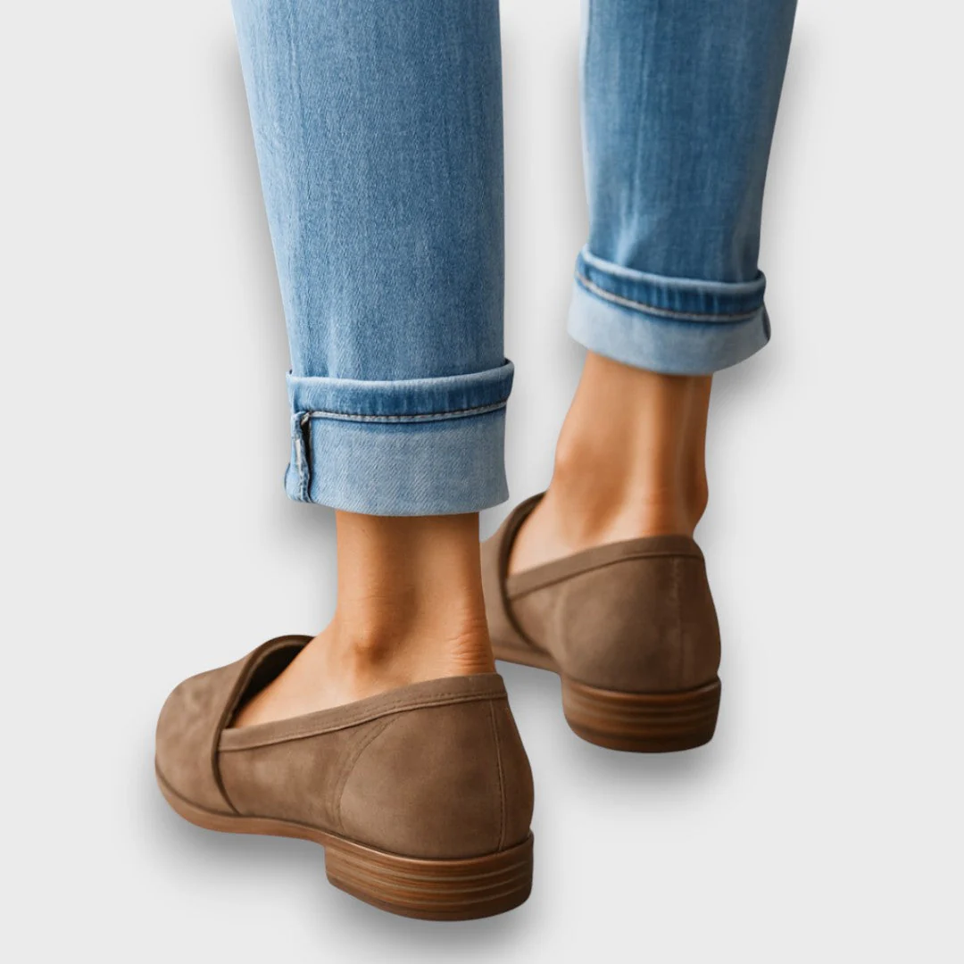 Velira – Elegante Loafer aus Velours - Image 2