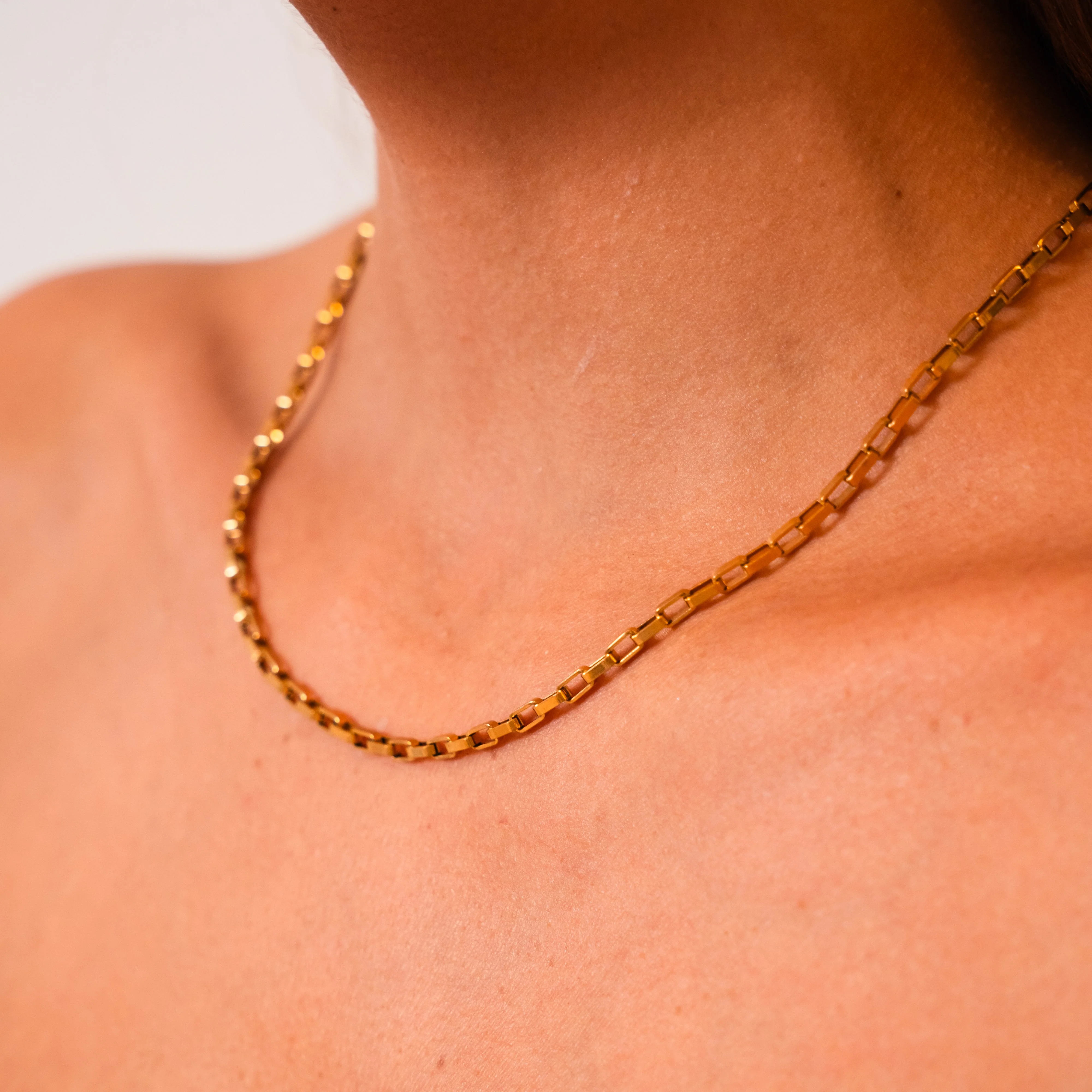 Venna: Elegantes und Stilvolles Accessoire - Image 4