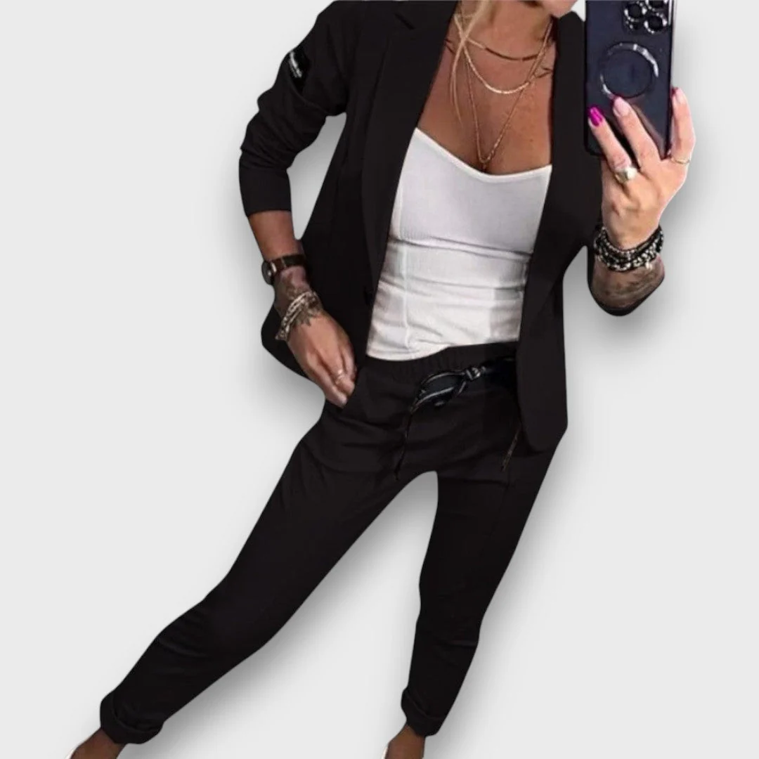 Verena – Moderner Blazer-Zweiteiler - Image 4