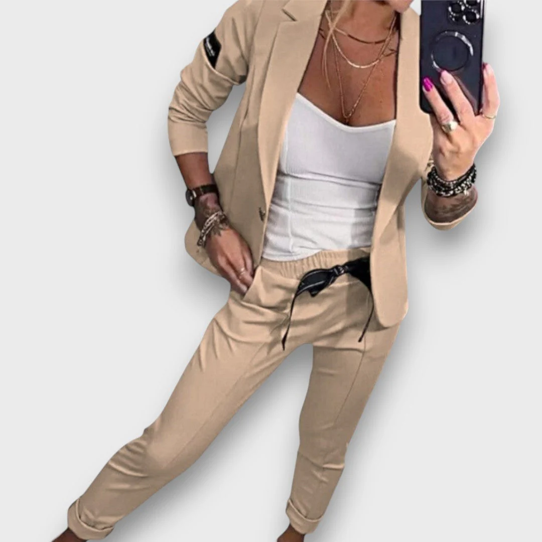 Verena – Moderner Blazer-Zweiteiler - Image 7