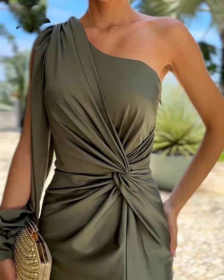 Verity | Elegantes Kleidungsstück - Image 3