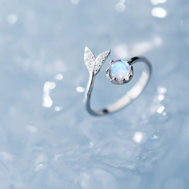 Verstellbarer Ring mit Delphinschwanz aus Sterlingsilber und blauem Zirkoniumdioxid - Image 3