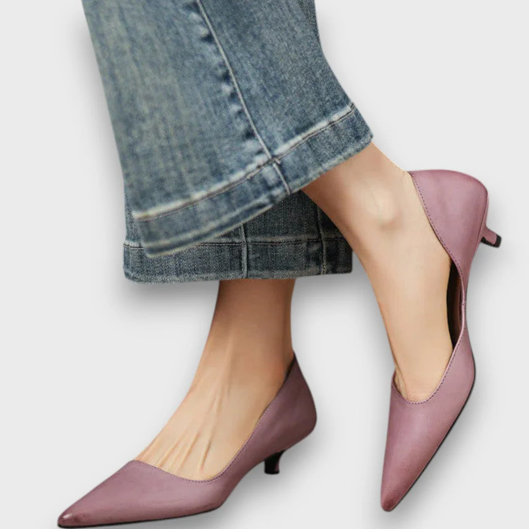 Veyra – Lederschuhe mit Kitten-Heel - Image 5