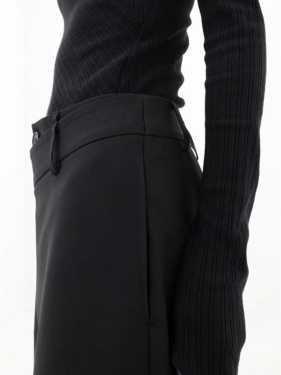 Vielseitige asymmetrische Baggyhose für Damen - Image 5