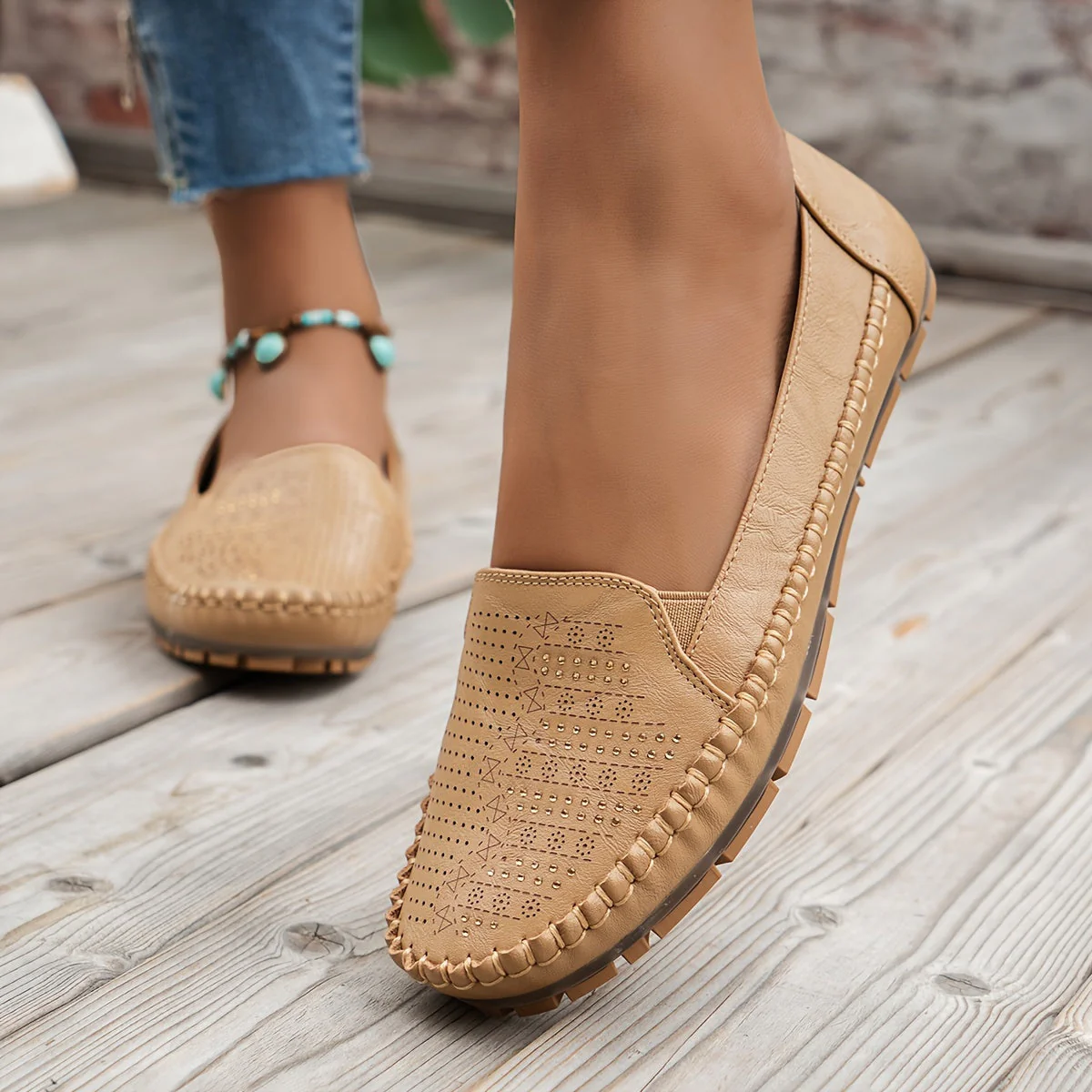 Vintellea™ – Elegante Damen Loafer mit Retro Perforation - Image 4