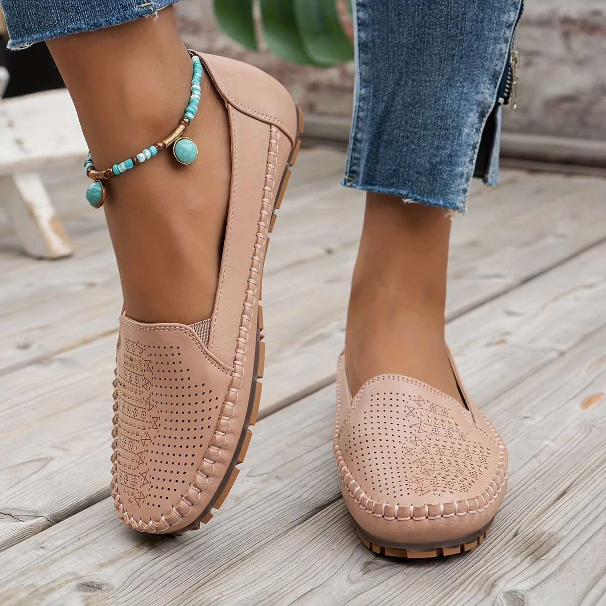 Vintellea™ – Elegante Damen Loafer mit Retro Perforation - Image 6