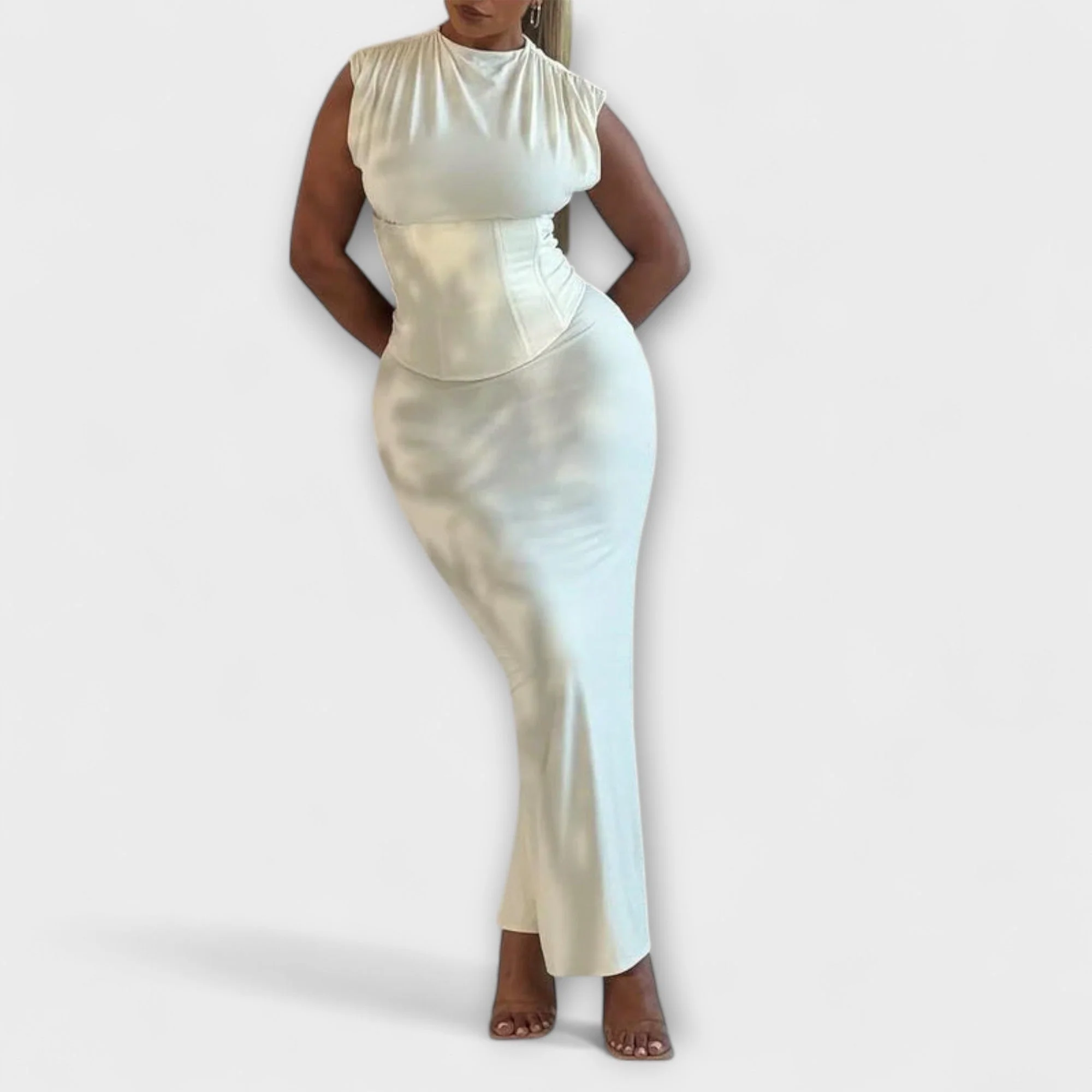 Virene – Schulterfreies Korsett-Maxikleid - Image 2