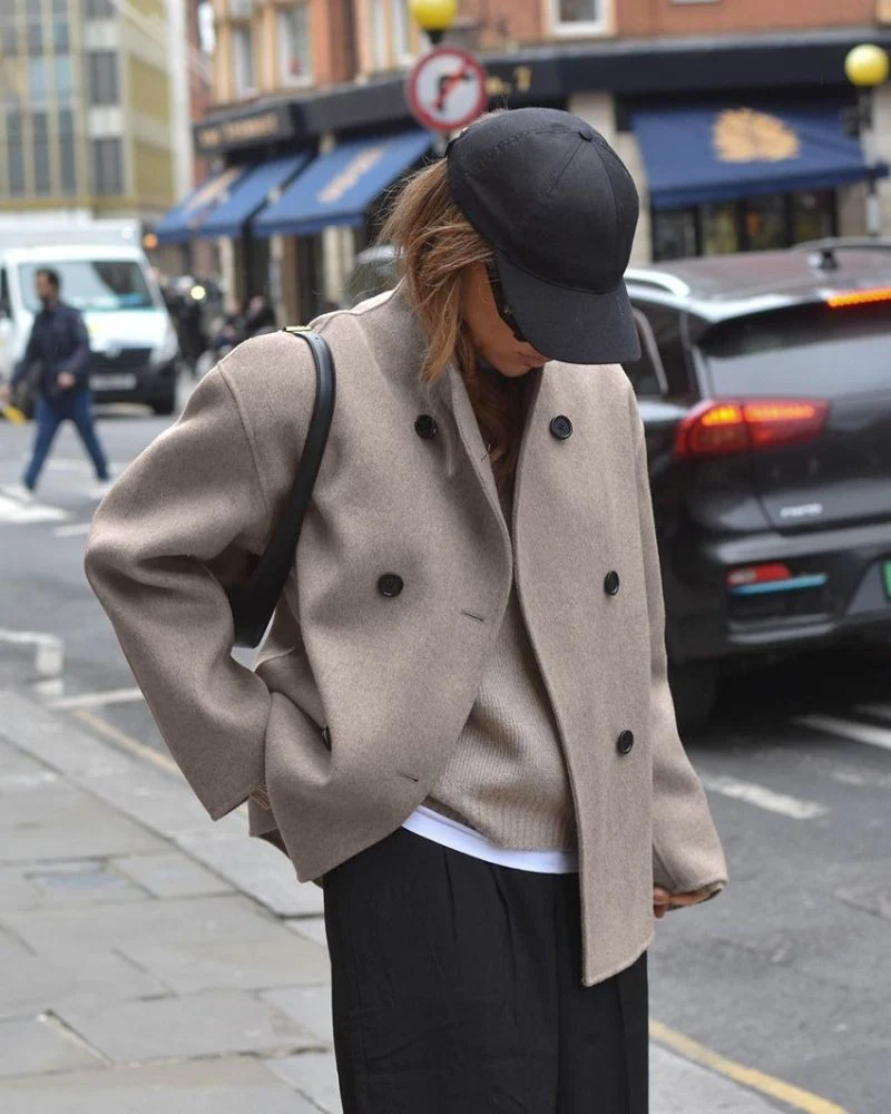 Warme Jacke für Frauen mit französischem Einschlag - Camille - Image 2