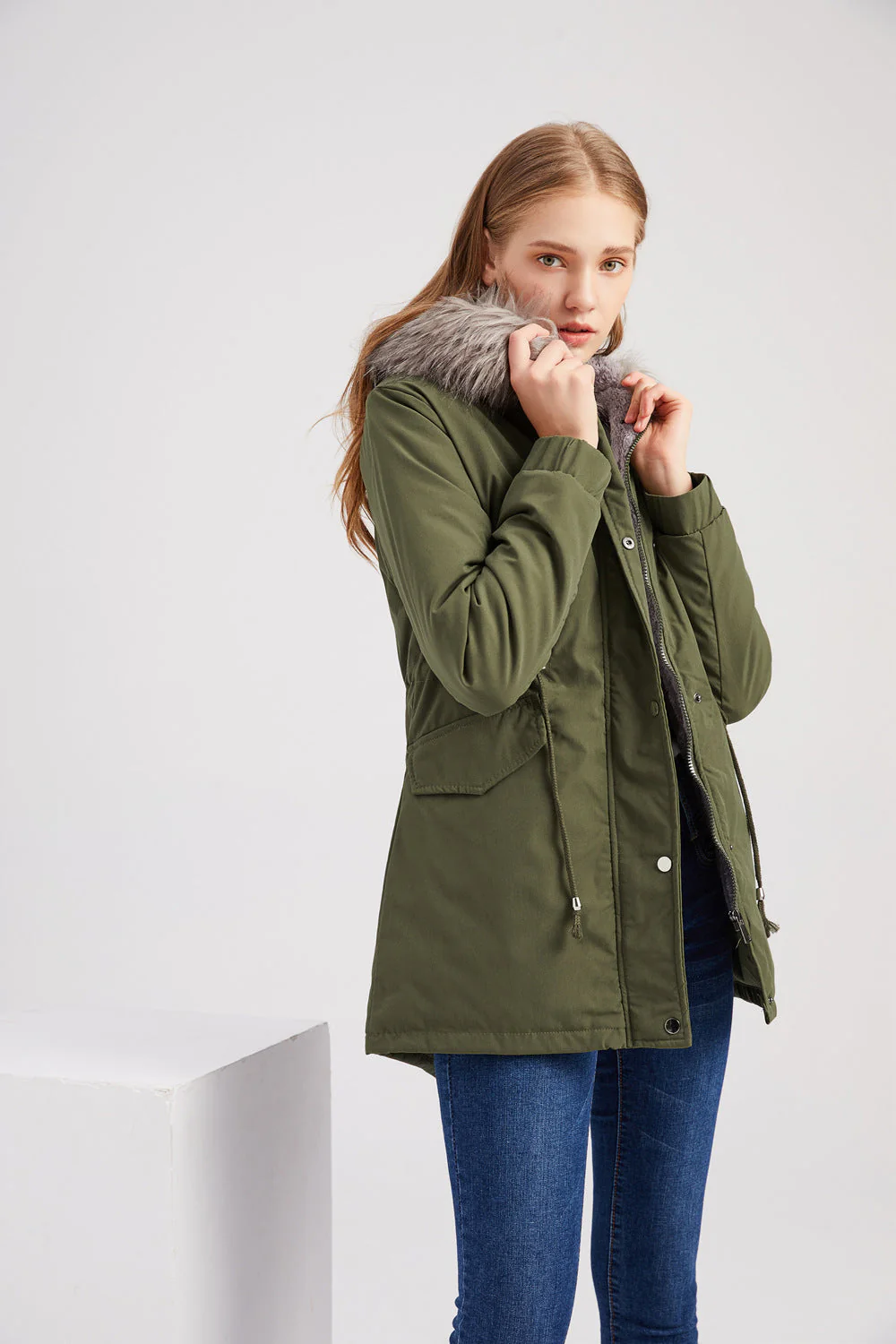 Warmer Damenparka mit Kapuze - Image 2