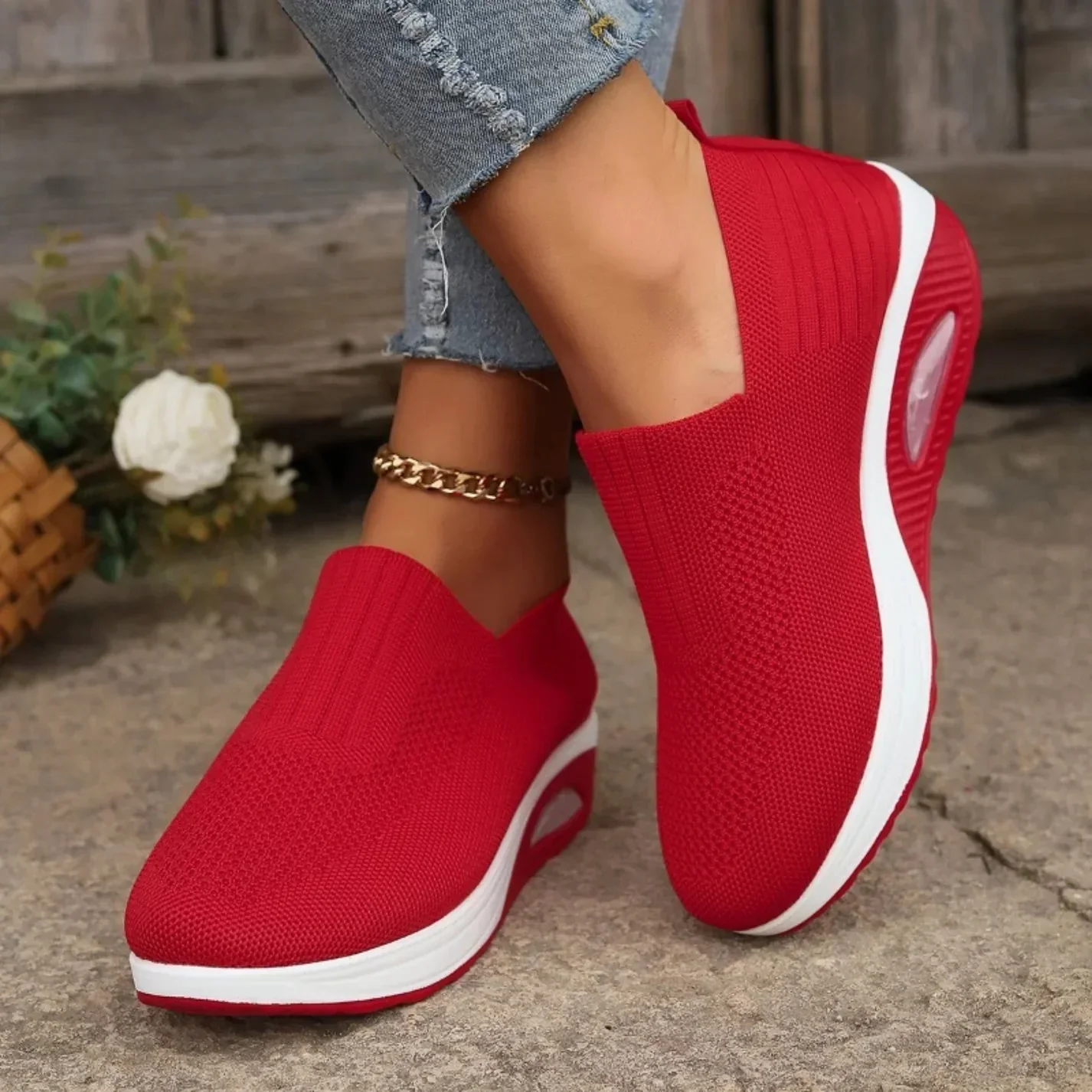 Weiße Sneaker Damen - Bequeme Slip-On-Schuhe für Alltag und Reisen, Stilvoller Komfort - Image 8