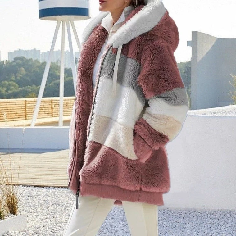 Weiche Jacke mit Kapuze für Damen - Image 8