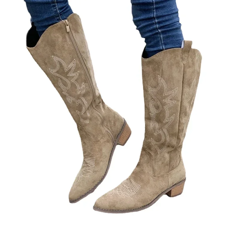 WildWest Chic | Stylische Cowboy-Stiefel für Damen - Image 2